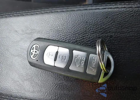 2018 Toyota Yaris Ia from USA, damaged, VIN 3MYDLBYV6JY333185